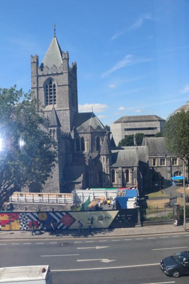 76E9F2B8-6F7F-47AF-81B8-3B78EFF73A6A