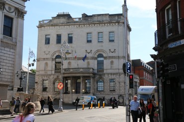 9280C31D-99E2-4FA1-B0A9-92F6CDDE6E5D